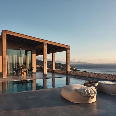 Vais Luxury Villas อายิโอสนิโกลาโอส ภายนอก รูปภาพ