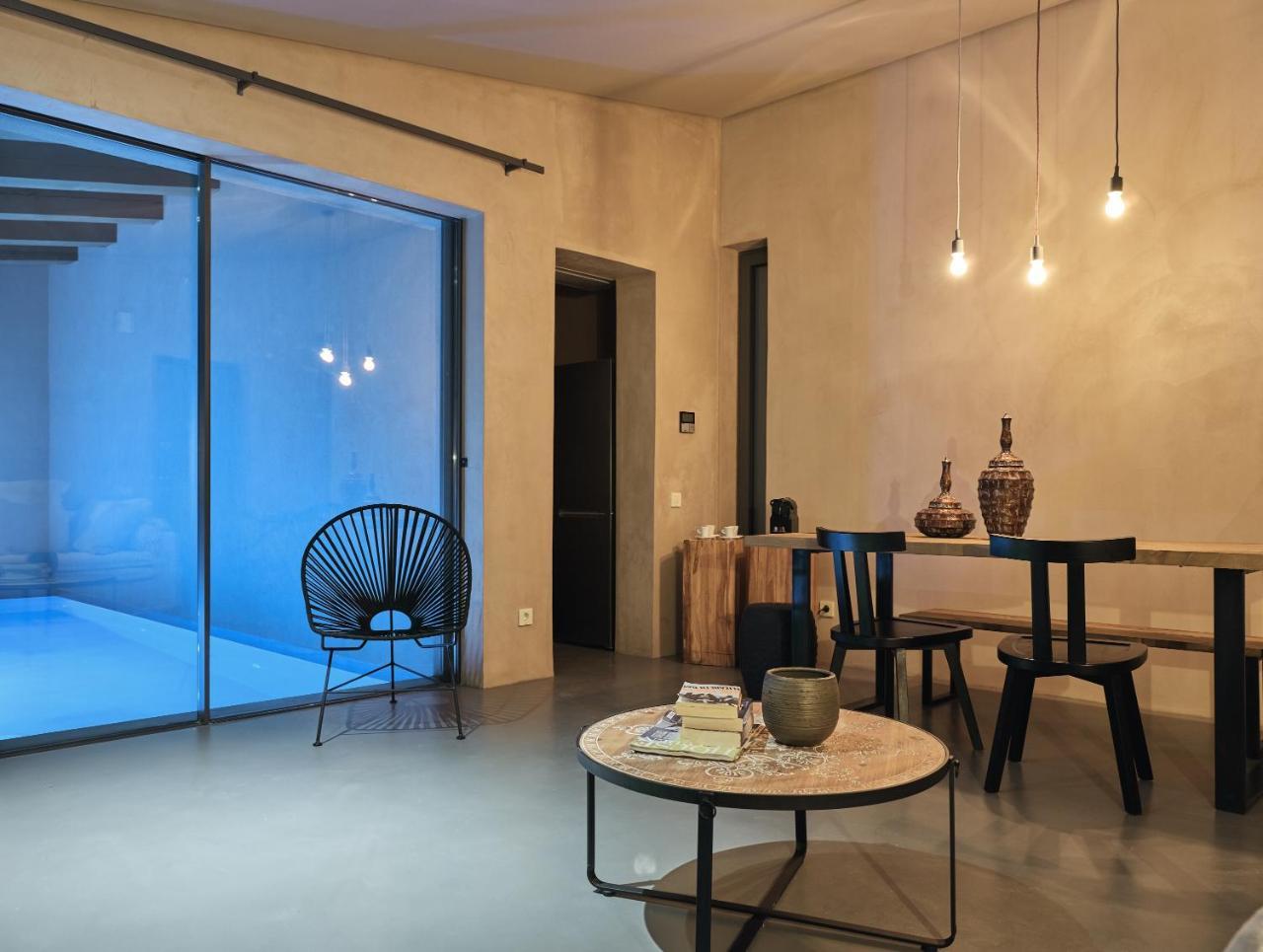 Vais Luxury Villas อายิโอสนิโกลาโอส ภายนอก รูปภาพ